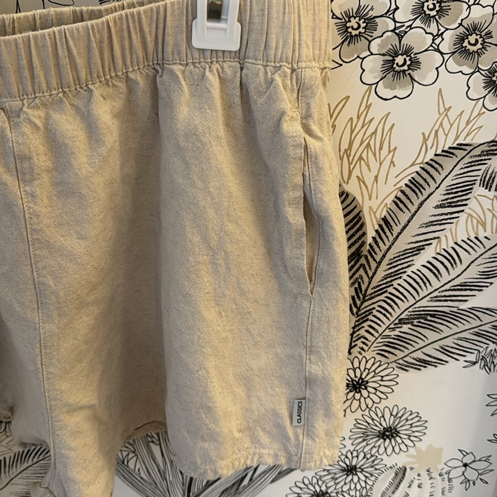 Rhythm Cream Button-Up Short Set - Picture 3 of 5
